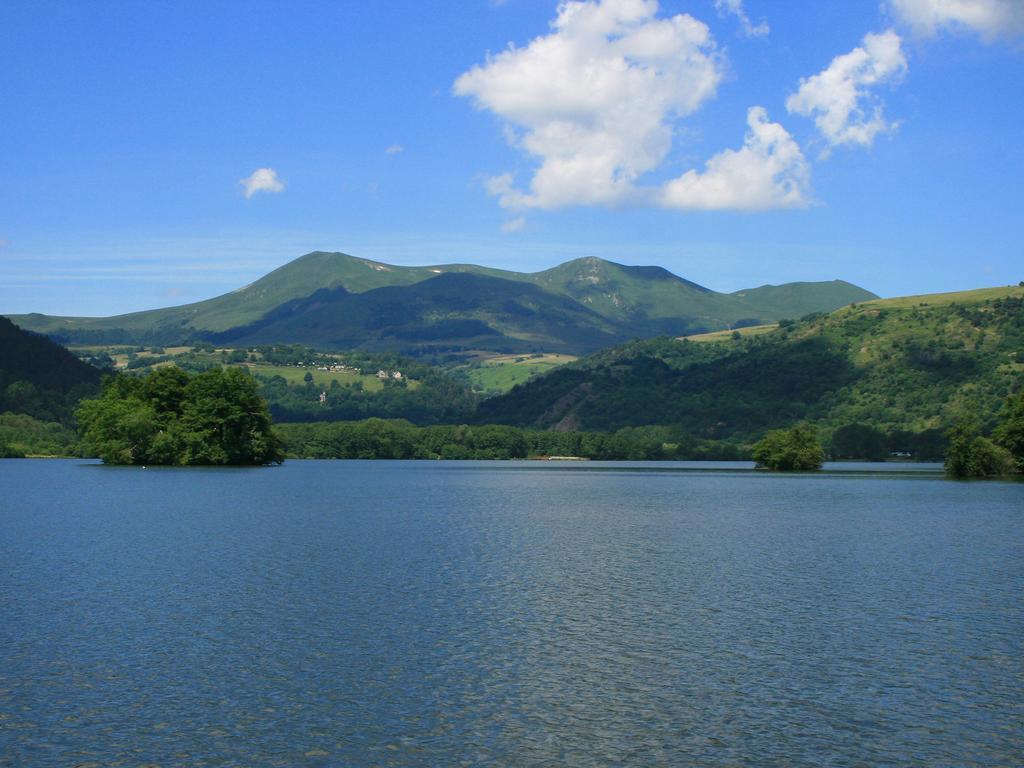 Vila Les Chenets Chambon-sur-Lac Exteriér fotografie
